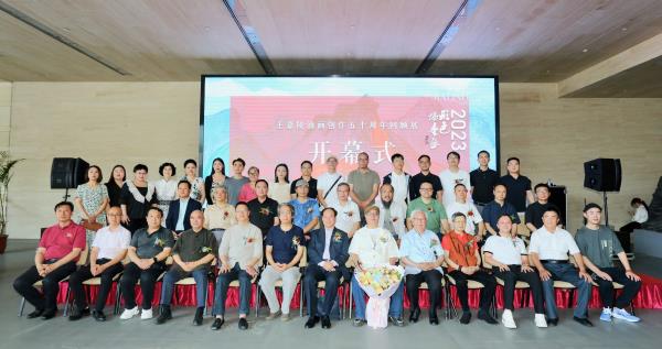 “形色協(xié)奏曲——王嘉陵油畫(huà)創(chuàng)作五十周年回顧展”在天津美術(shù)館開(kāi)幕