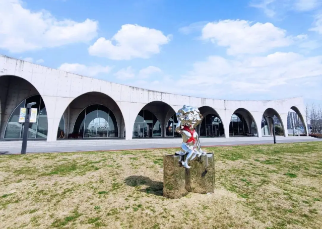 DI YUAN 現(xiàn)場 | 《童年——吳梁焰?zhèn)€展》成功開幕