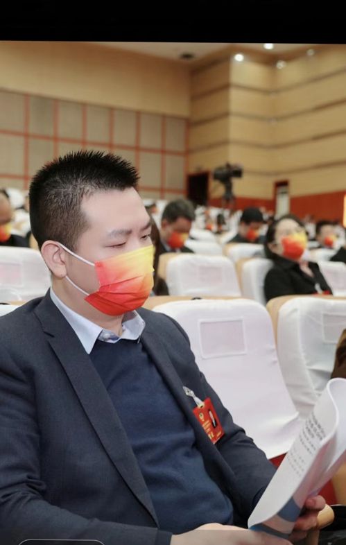 許小軍:員工下班在外用餐后回家途中被撞，能否認定為工傷？