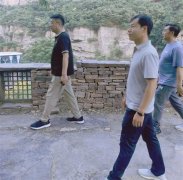 河南慶凱建筑工程有限公司舉辦迎七一書(shū)畫(huà)家交流活動(dòng)